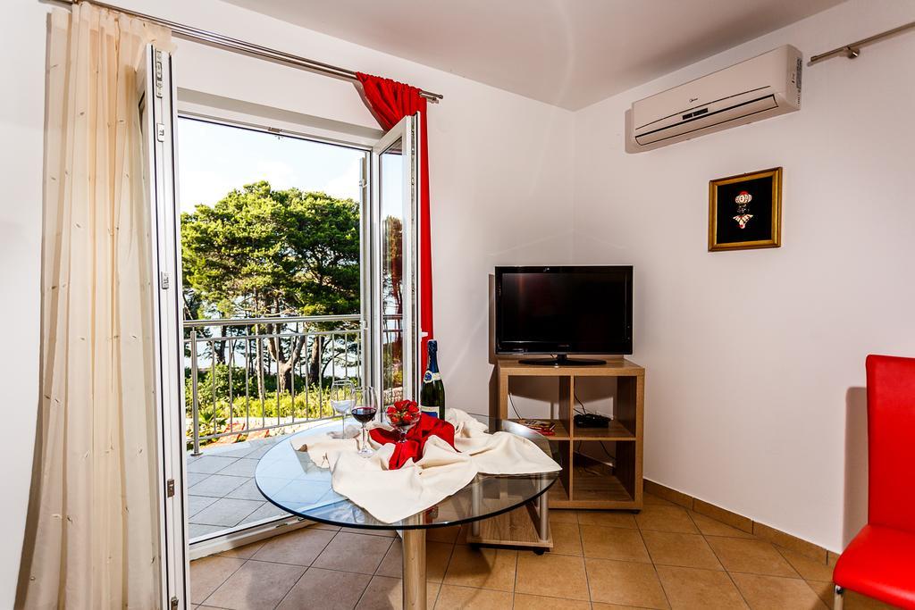 Apartments Mare & Mons Deluxe Malinska Kültér fotó