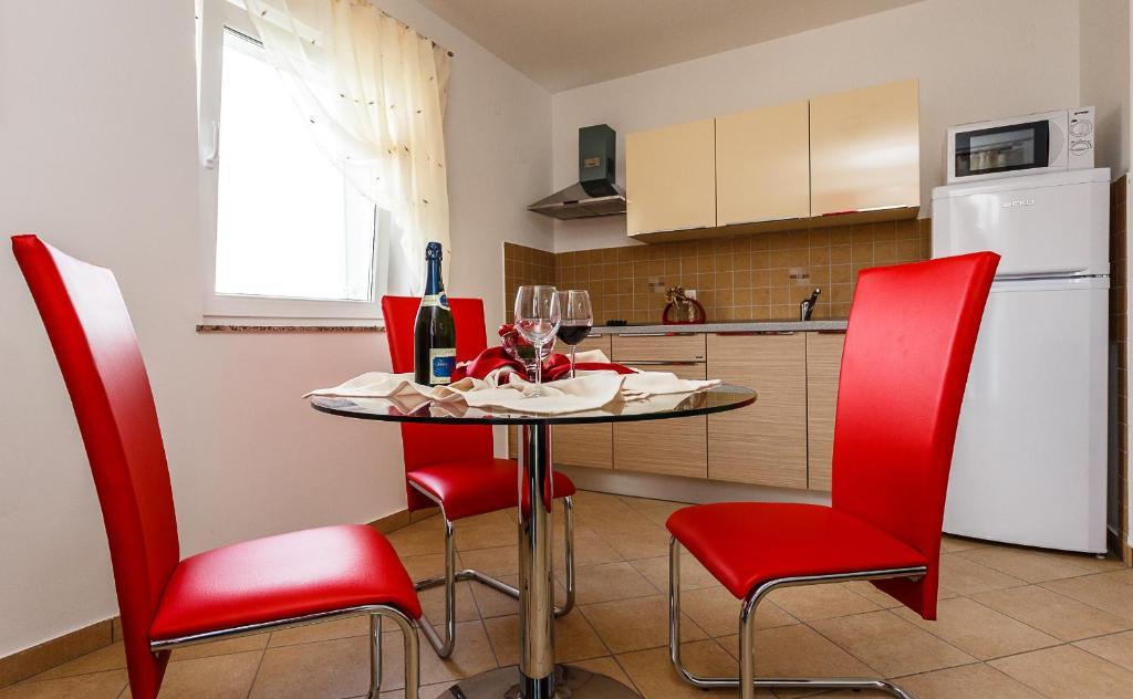 Apartments Mare & Mons Deluxe Malinska Szoba fotó